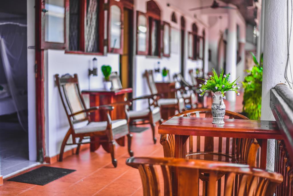 Wijenayake'S - Beach Haven Guest House - Galle Fort Exterior photo